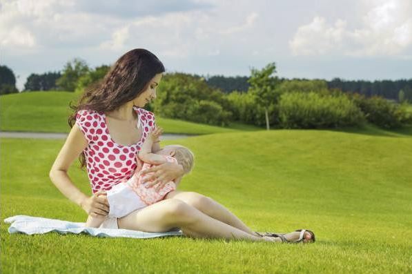 女人为什么不能在娘家坐月子 女性在坐月子时要注意什么