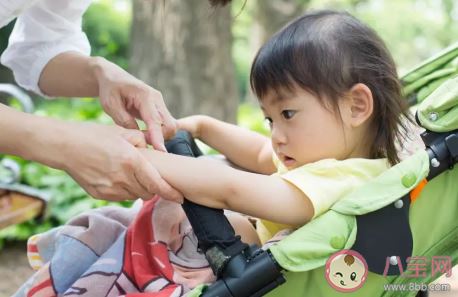 藿香正气水可以预防中暑吗 夏季什么情况下可以用藿香正气水