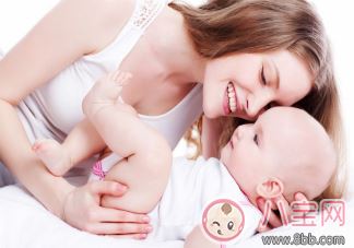 产后为什么会乳房下垂  如何简单防止胸部下垂