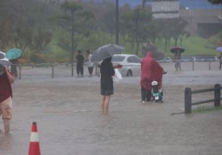 河南暴雨如果你处在经期怎么办 月经期被脏水浸泡如何处理