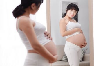 孕妇如厕时生产婴儿被卡蹲便器 临产前会有哪些症状