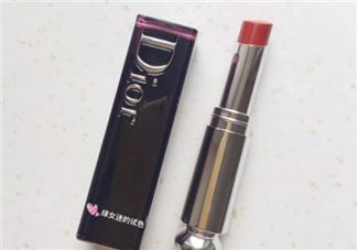 dior740适合黄皮吗？迪奥740口红试色