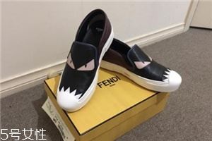 fendi鞋子一般多少钱？引领时尚潮流