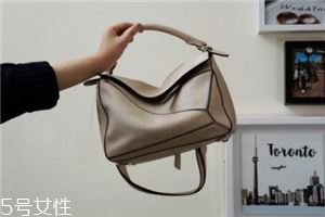 loewe是奢侈品吗？西班牙百年奢华品牌