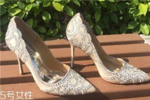 badgley mischka是奢侈品吗？做最美最闪耀的新娘