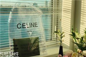 celine塑料袋多少钱？被代购炒翻天塑料包