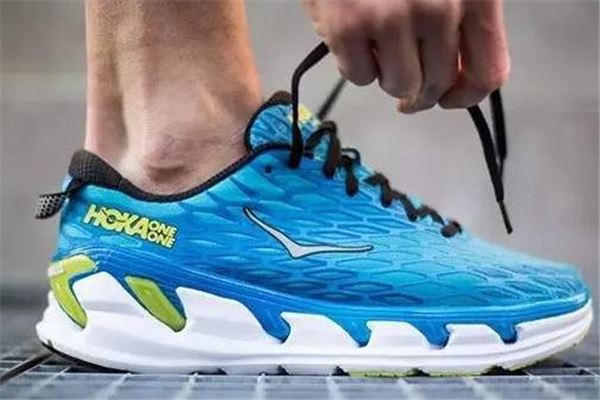 hoka one one是什么牌子 专业跑鞋品牌