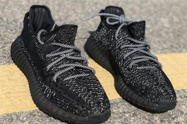 yeezy 350黑色满天星发售时间 椰子满天星黑色版