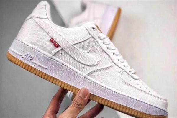 levis联名nike air force 1发售时间 李维斯联名空军一号谍照