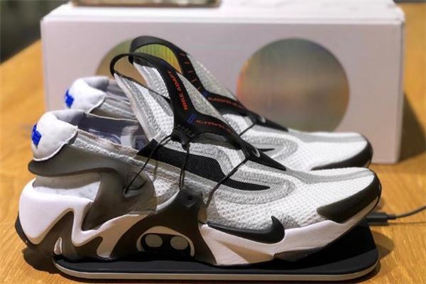 nike adapt huarache开箱测评-adapt huarache上脚图