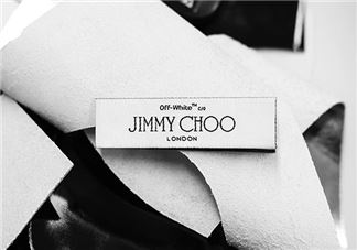 off white与jimmy choo联名款鞋子实物什么样？