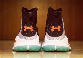 under armour curry 4鞋码偏小吗？库里第四代战靴尺码怎么选？