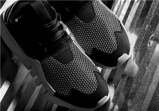 adidas y-3 ayero黑白配色在哪买_多少钱？