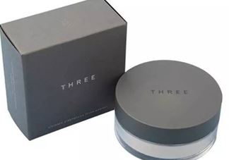 three散粉怎么样？three自然植物透光散粉色号