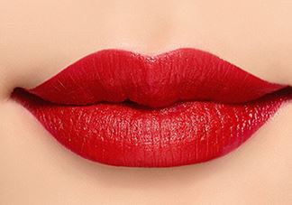 mac ladybug和ruby woo哪个好看_试色对比