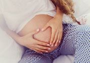 怀孕4个月下面有点痒是怎么回事?是什么原因?