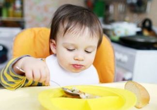 儿童健康饮食是无油无盐无糖吗？儿童饮食健康小常识