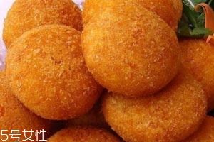 烤箱烤南瓜饼多长时间 烤箱烤南瓜饼时间和温度