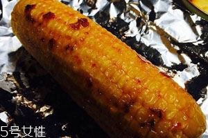 微波炉烤玉米要几分钟 烧烤模式8分钟