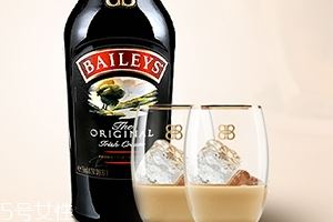 baileys百利甜酒的喝法 和其他饮品搭配味道更好