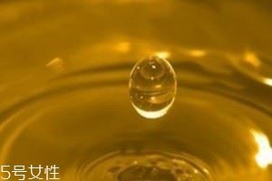 亚麻籽油是冷榨好还是热榨好 冷榨亚麻籽油最好