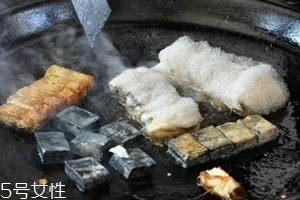 毛豆腐有害吗 毛豆腐为什么有白毛