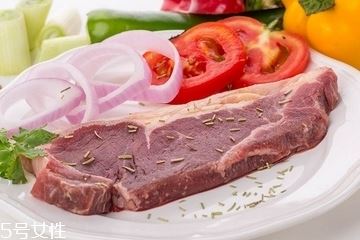 西冷牛排是牛的哪个部位？西冷牛排是哪里的肉？