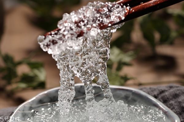 雪燕产地哪里的最好 全球最优秀3大产地