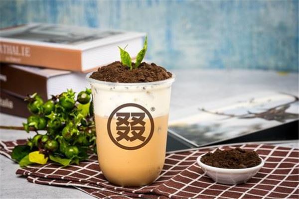 奶茶是不是饮料 奶茶属于饮料吗