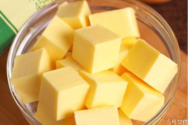 黄油的热量高吗 吃黄油会长胖吗
