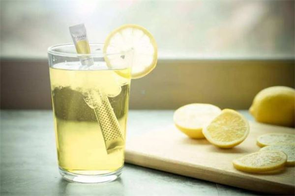 柠檬绿茶的做法 柠檬绿茶能减肥吗