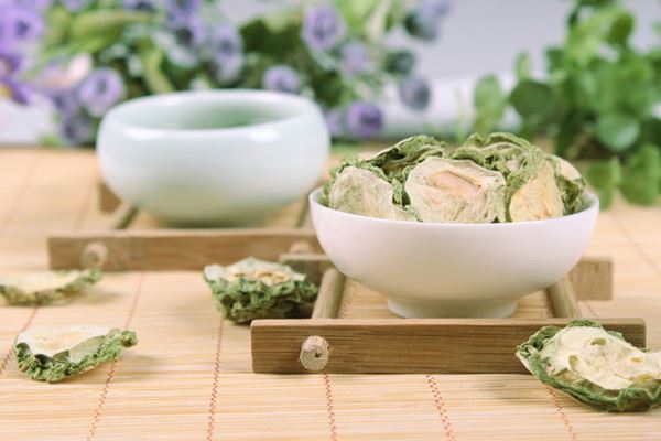 苦瓜茶可以放枸杞吗 苦瓜茶能和菊花一起泡吗