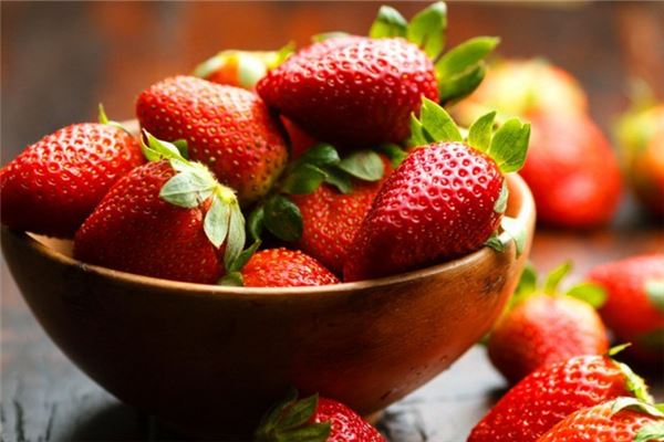 草莓清洗可以用小苏打 草莓清洗的正确方法