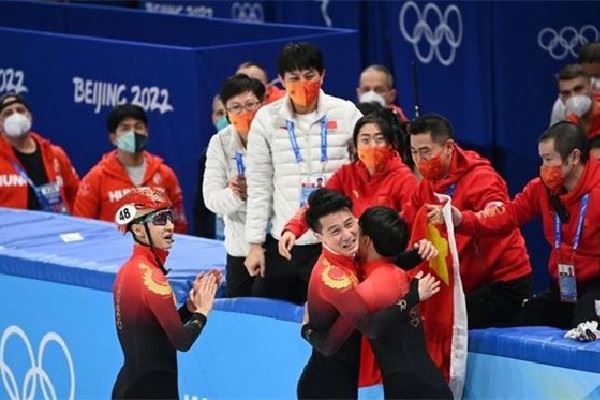 中国短道速滑永远不会让大家失望 短道速滑决赛5个人都说东北话