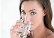 产妇能喝白开水吗?产妇喝白开水会影响母乳吗