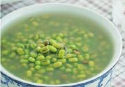 菊花晶能喝绿豆汤一起喝吗？菊花晶和绿豆汤可以一起喝吗？